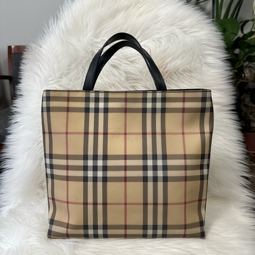 Classic Plaid Tote Bag with Black Handles